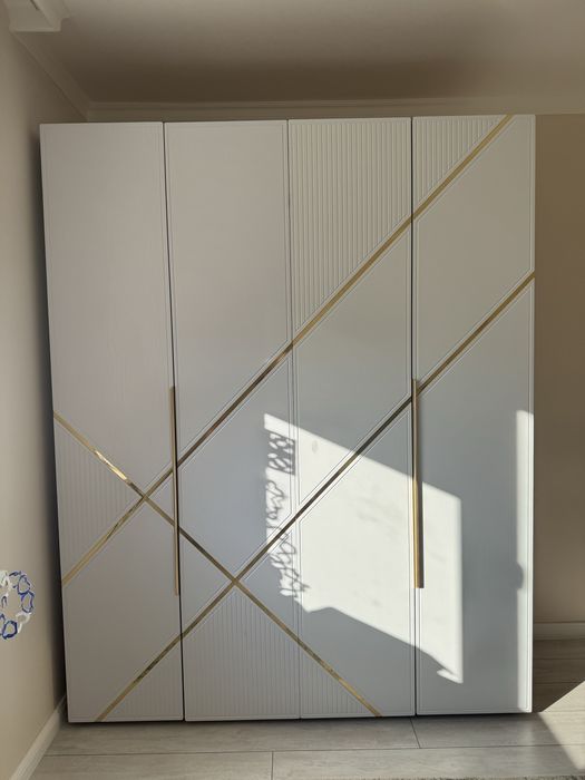 Срочно сатылады шифоньер  60 000