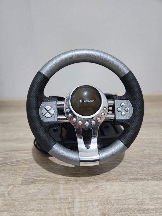 Продаю Игровой руль