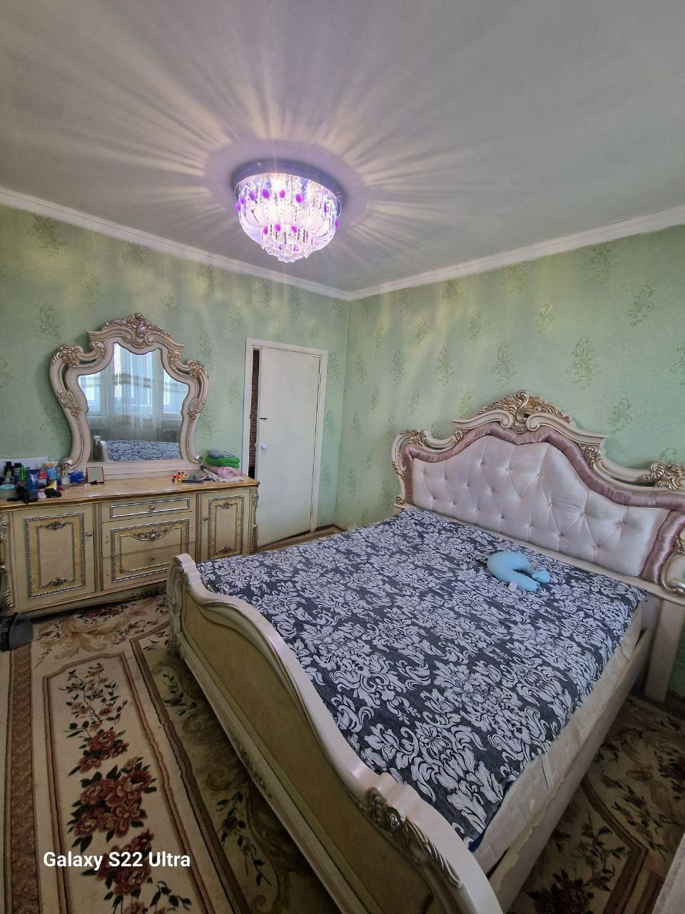 Квартира сотилади