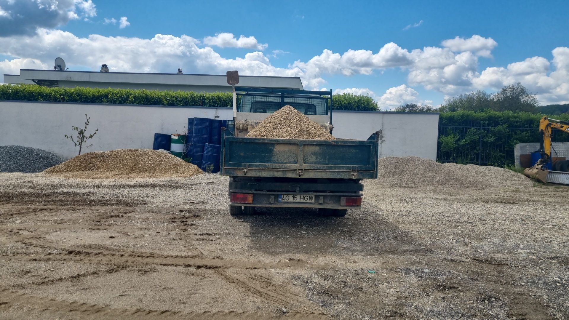 Piatra calcar pamant chisai nisip mărgăritar asfalt frezat granit .