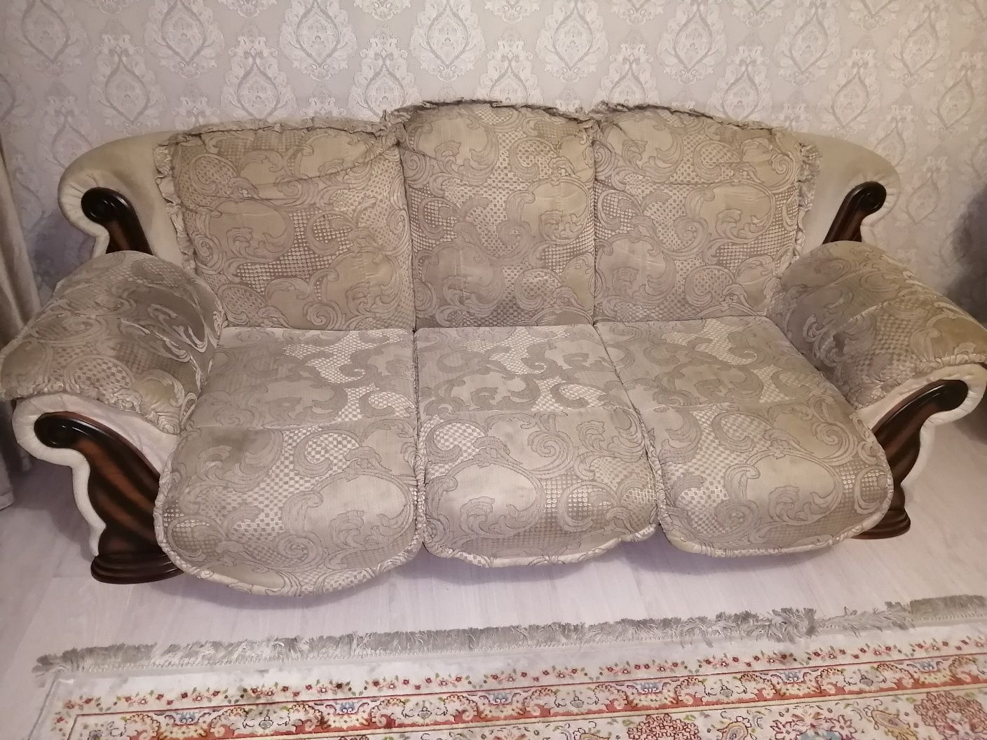 Продам тройку, диван софа и кресло