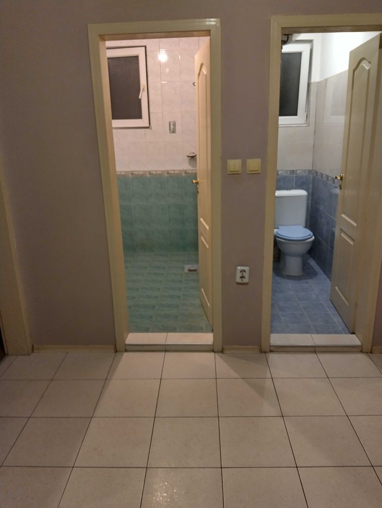 Дава се под наем Тристаен апартамент в Варна, Аспарухово - 68 кв.м за 331.5 € - Снимка #3