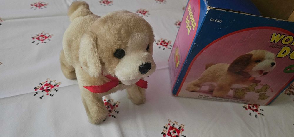 Wonder dog catelul saritor si latra  jucarie anul 1970