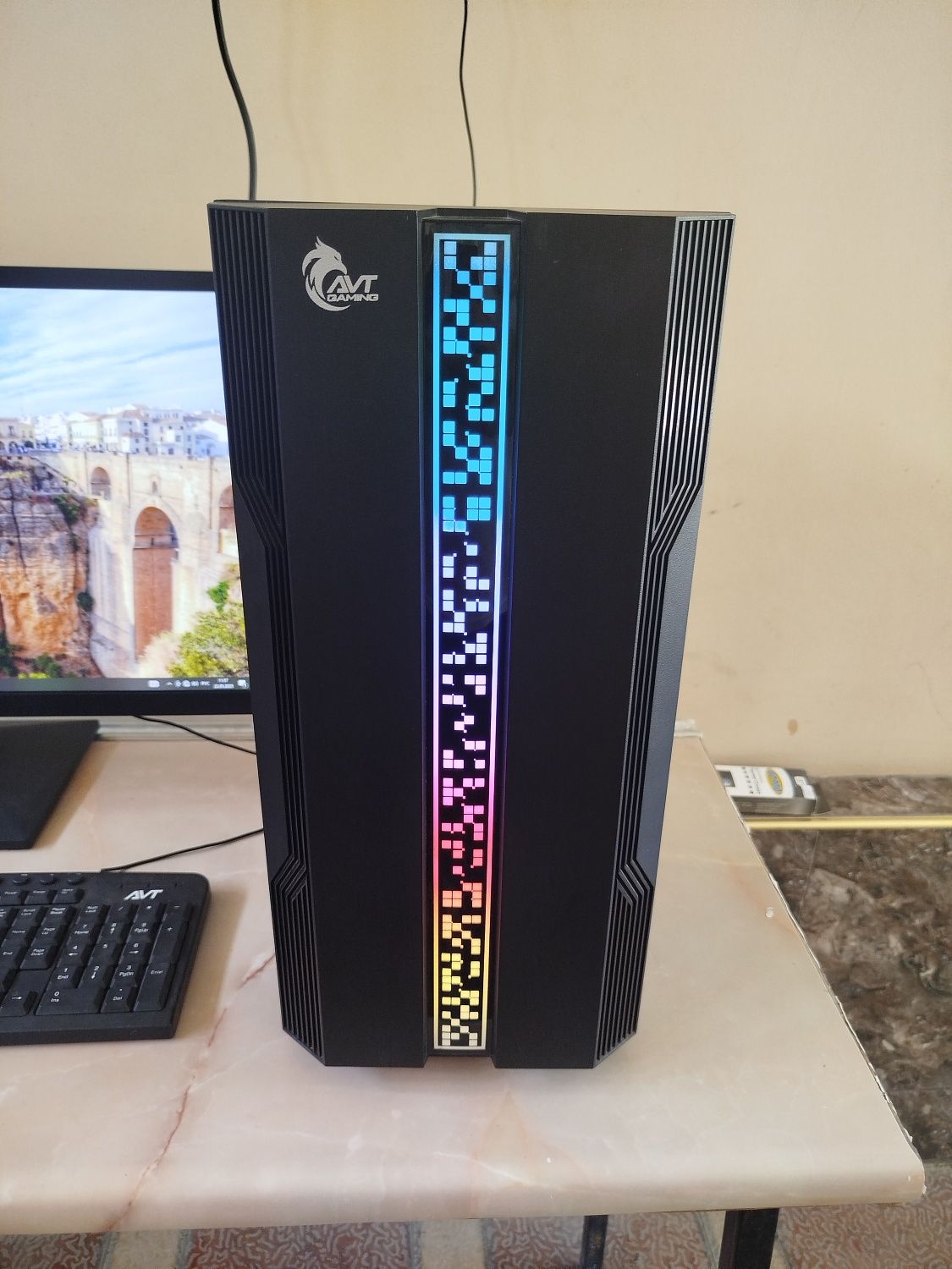 Игровой Компьютер новейшего поколения H610 i3 12100F 8/256/500Gb RX550