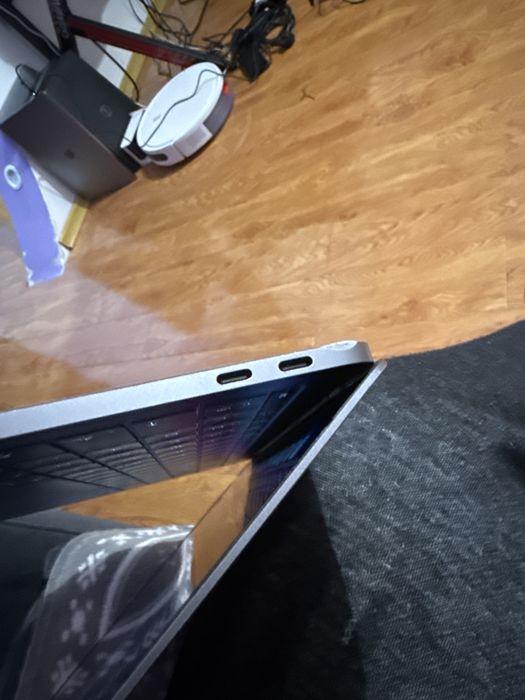 Laptop Apple Macbook Pro i5 8gb 2017