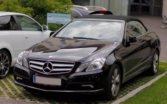 Dezmembrez mercedes e350 coupe/cabrio/e220 coupe/e250 coupe/w207 2012