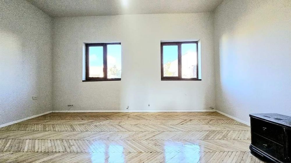 Apartament de vânzare