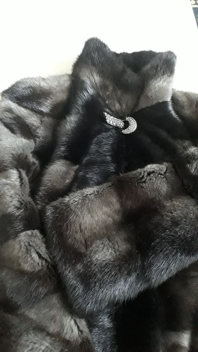 Продам норковую шубу