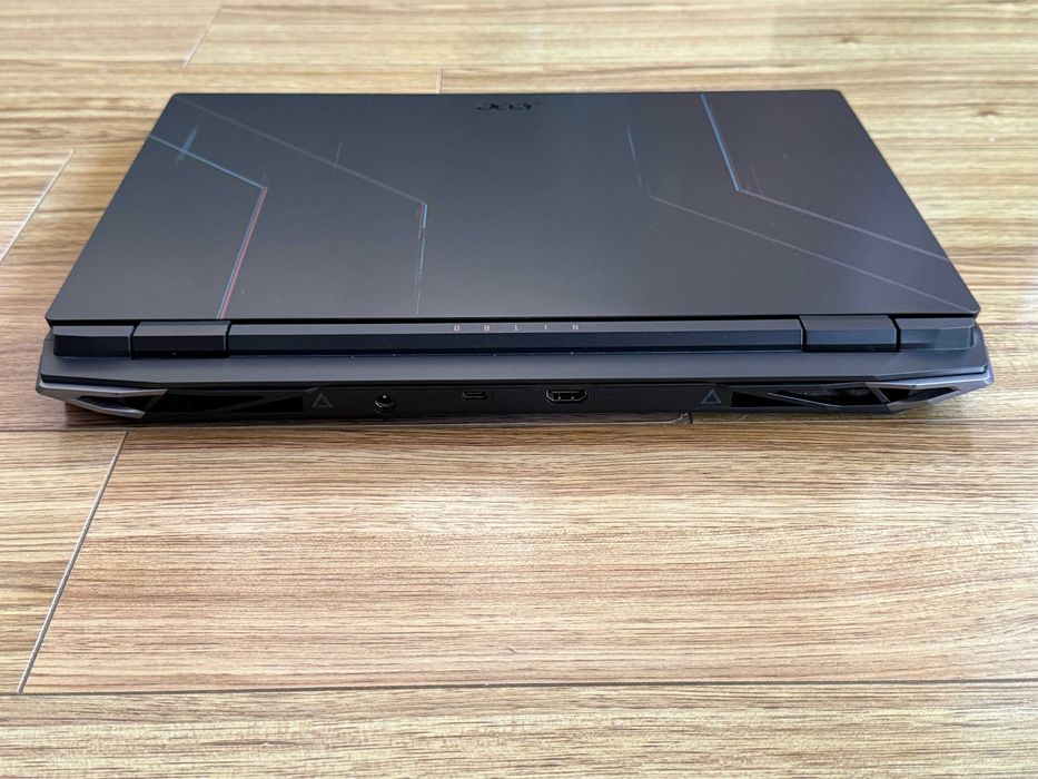 144Hz Nitro`Core i5-12450H/16GB RAM/512GB SSD/RTX 3050/FHD IPS