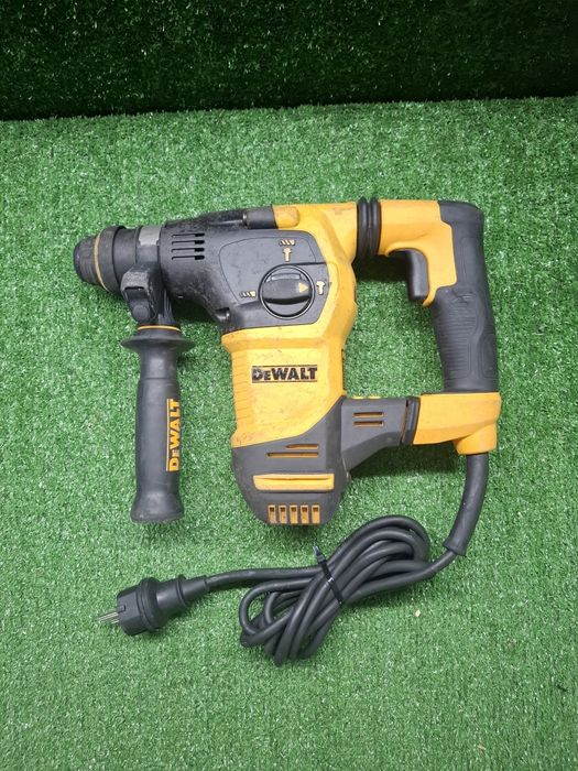 Перфоратор на DeWALT D25333 - GB