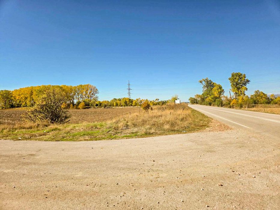 Продава се Земеделски имот в с. Лесново, Област София-област -  кв.м за 20 €/дка - Снимка #2