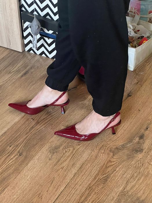 Pantofi Stiletto din lac,burgund