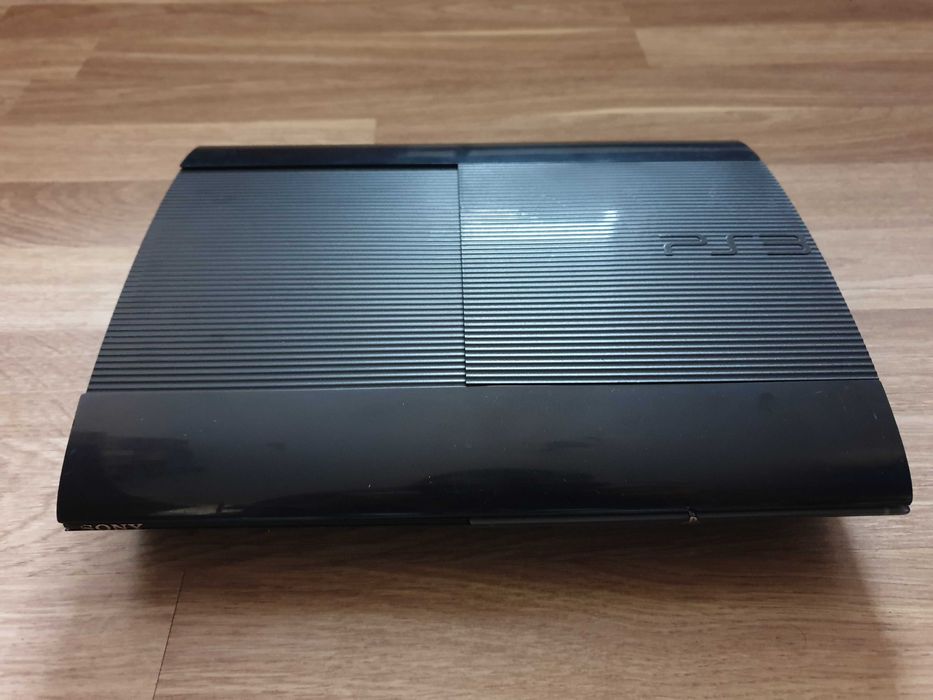 PS3 modat HEN 160 GB + 20 jocuri (GTA V, NFS, Spider-Man, Silent Hill)