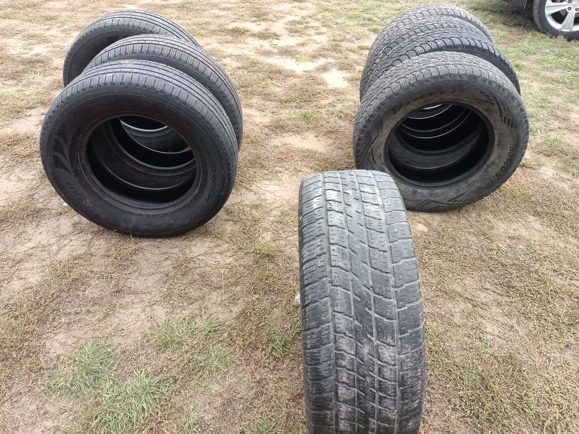 265/65 R17 продам шины