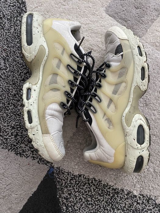 Nike air max plus tn marime 43 stare buna un singur defect, la poza 2