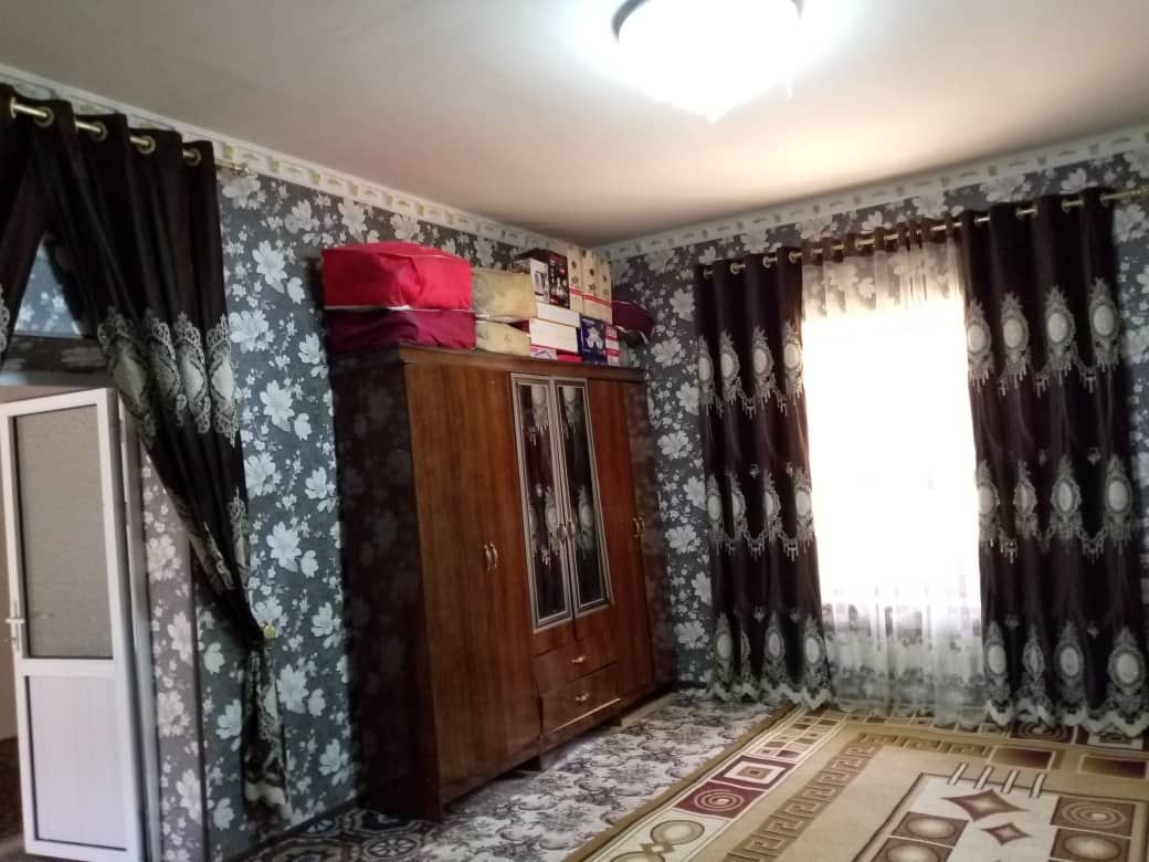 Янги Ховли сотилади