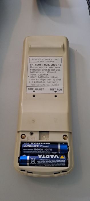 Vand telecomanda aer conditionat Fujitsu