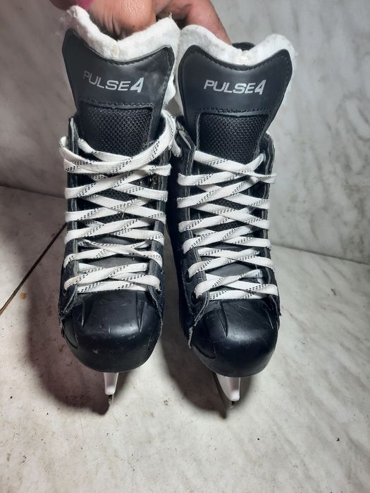 Patine hochey hochei 612 Pulse 4 marime 32 (21 cm) impecabile