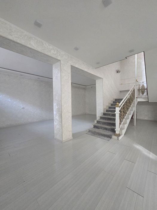 Юнусабад ЕВРОДОМ 2.7сот/5комн срочно