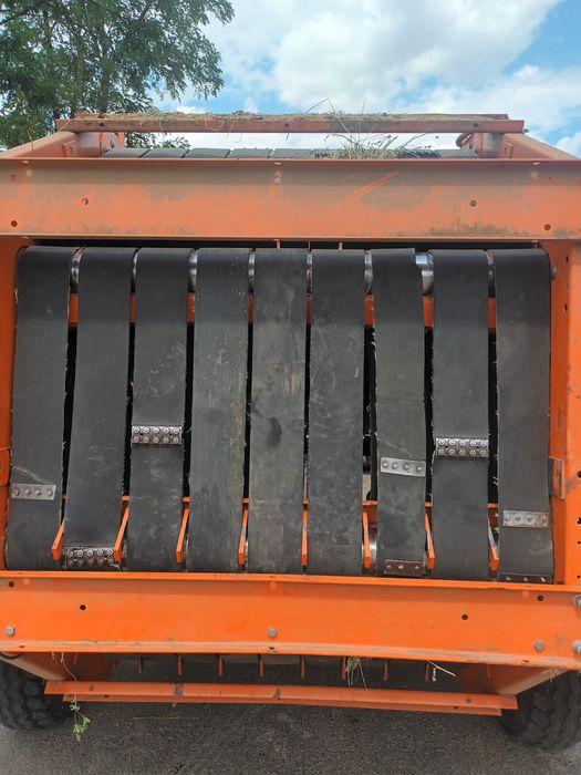 Vând presă de balotat