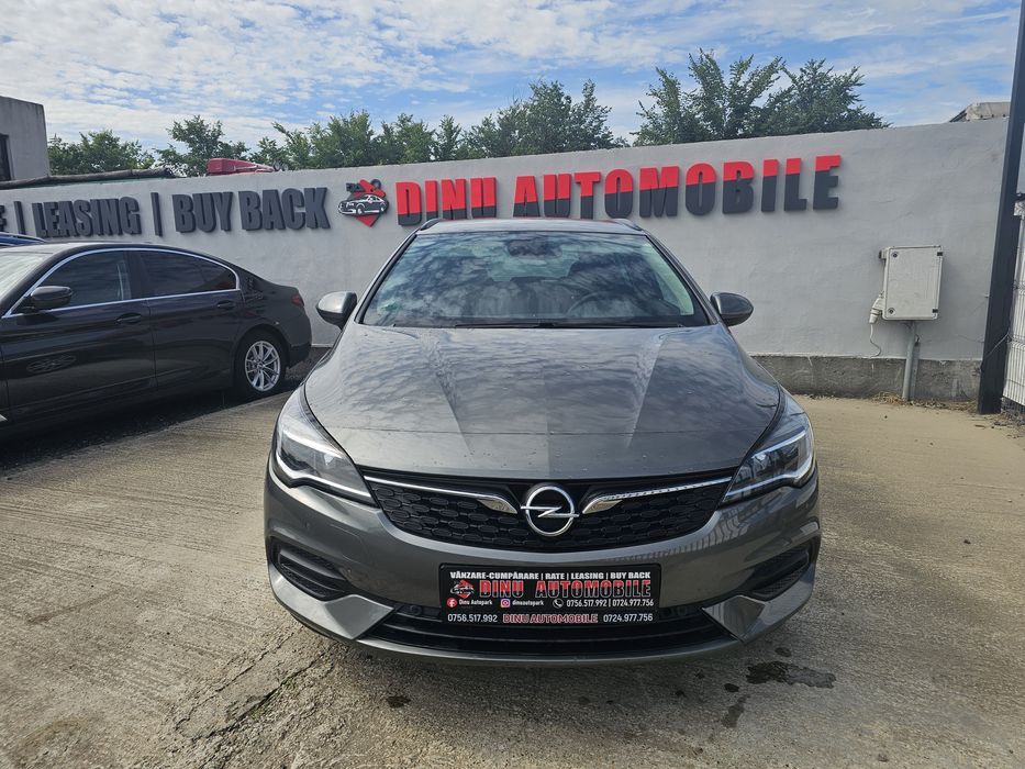 Opel Astra Model 2021 / Diesel