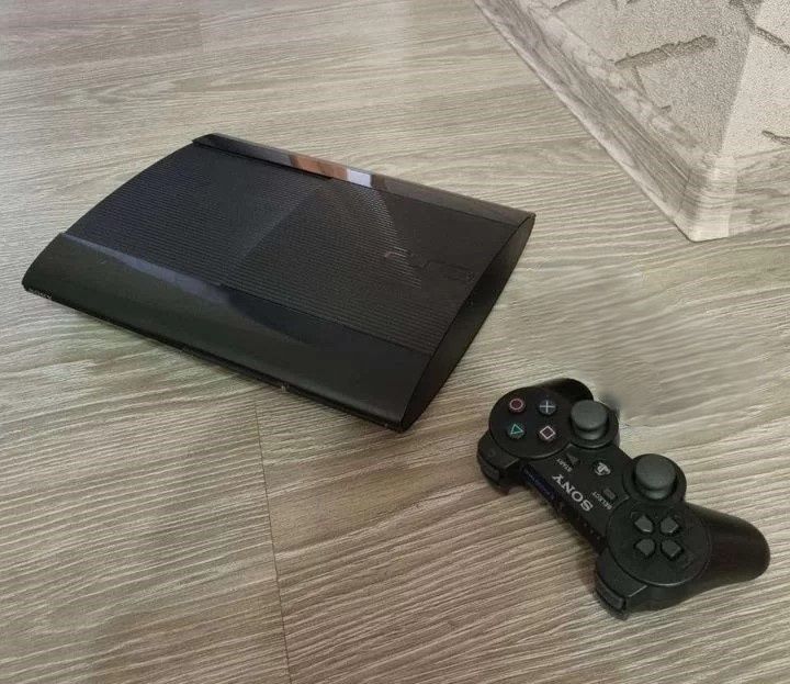 Игровая приставка Sony Playstation 3 Super Slim PS3