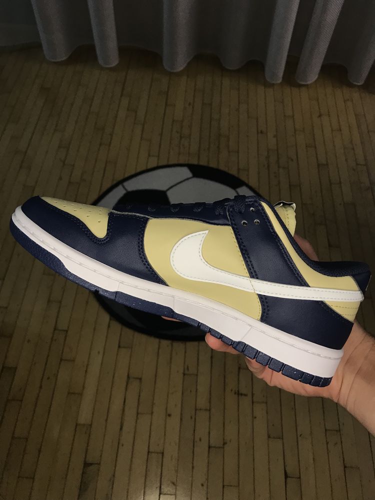 Nike Dunk Low Midnight Navy and Gold marimea 39