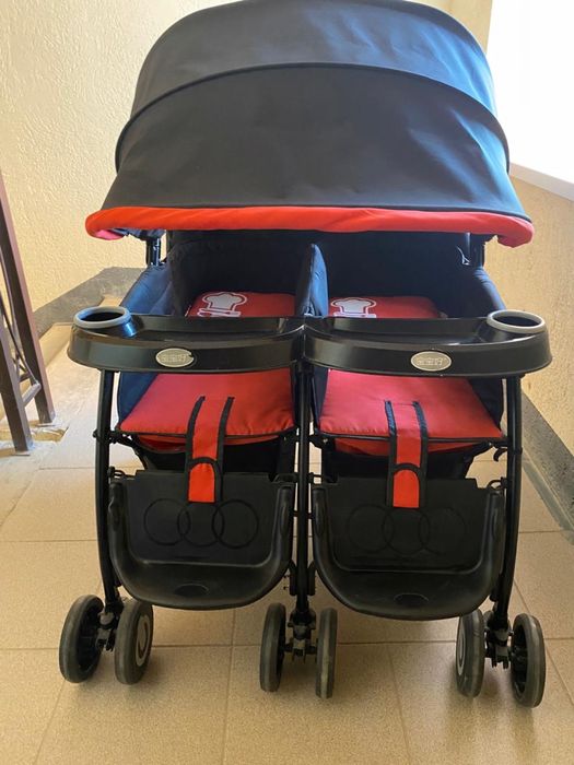 Коляска для двойняшек в отличном состоянии