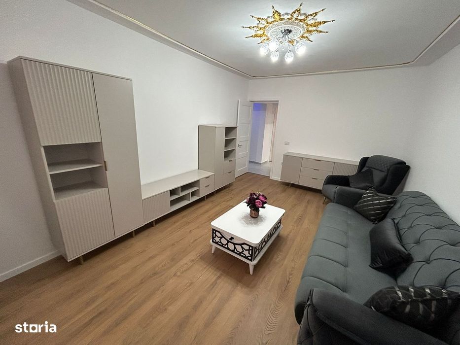 De inchiriat 2 camere,etajul 3,mobilat și utilat zona Centru