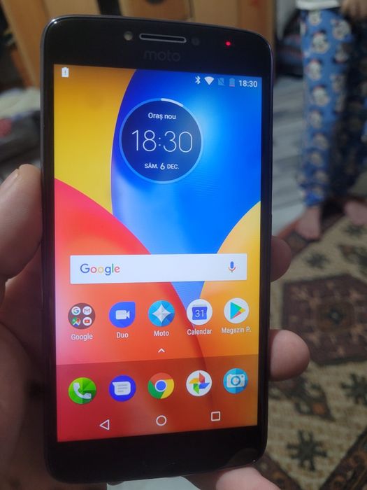 Vând telefon motorola E4 ! Stare foarte bună