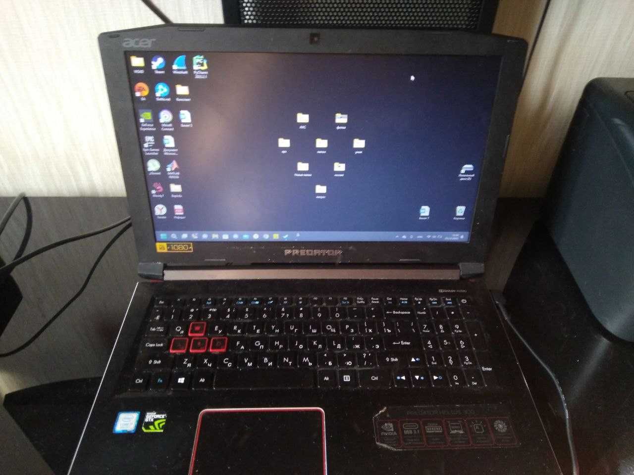 Продам игровой ноутбук ACER Predator Helios 300