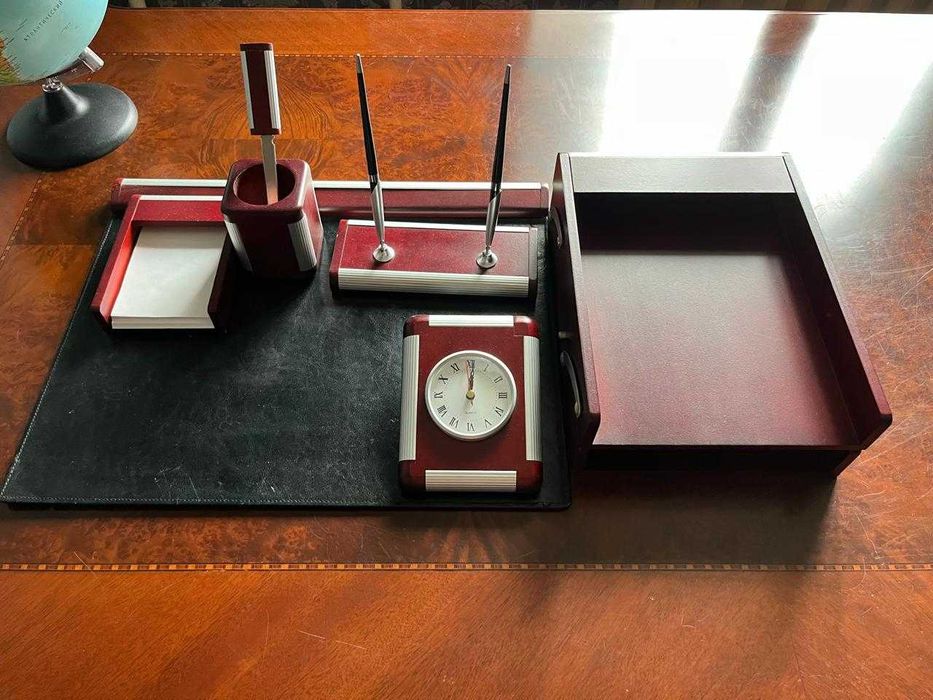 Набор настольных принадлежностей