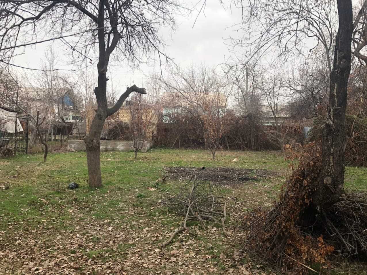 Продается дачный участок 6 соток в Паркенте. 4 км от Янги Тошкент