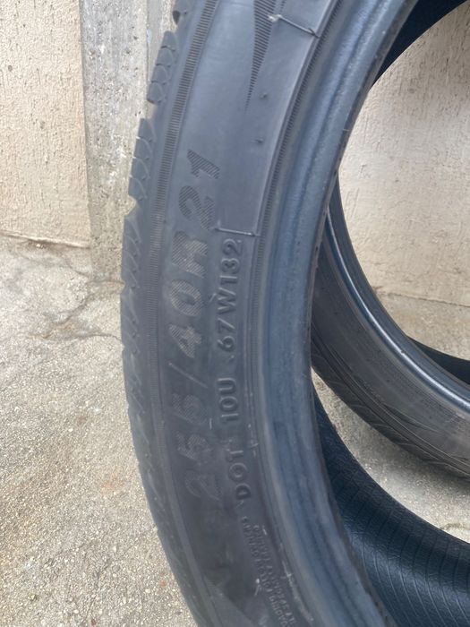 Зимни гуми 255/40/21