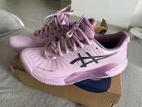 Vand adidasi ASICS