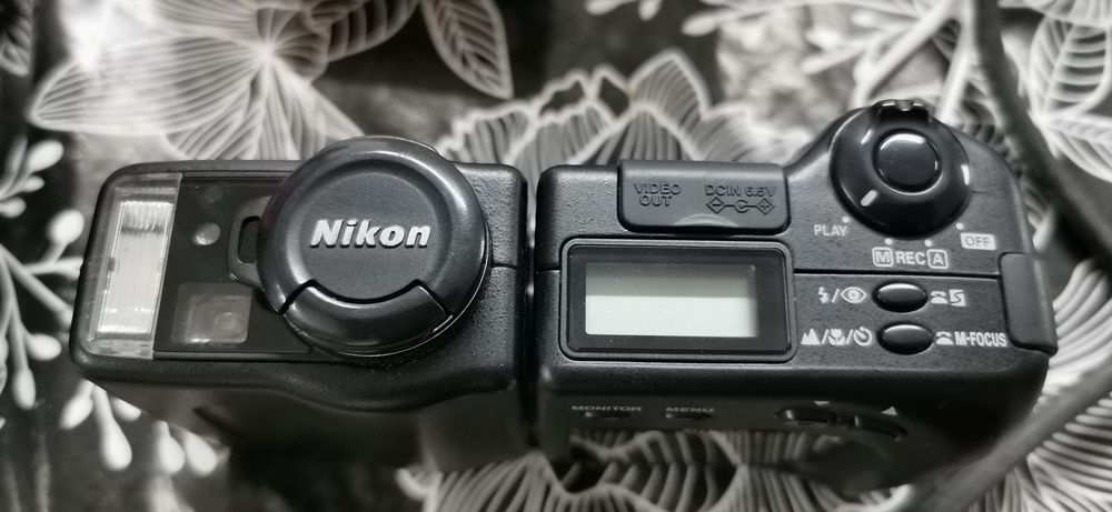 Camera nikon cool pix 950/polaroid/panasonic