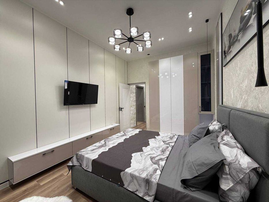 Посуточная аренда квартиры в Ташкент сити Бульвар возле фонтана