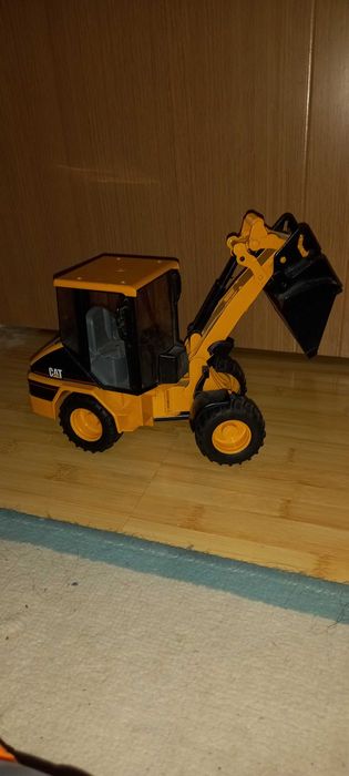 Jucarii utilaje de constructie pentru copii