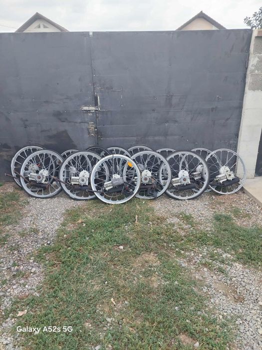 Roată Cu Motor Benzină Pentru Bicicletă