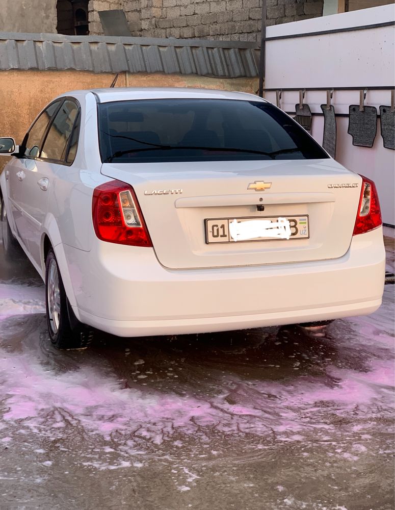 Lacetti 2009 yil oq
