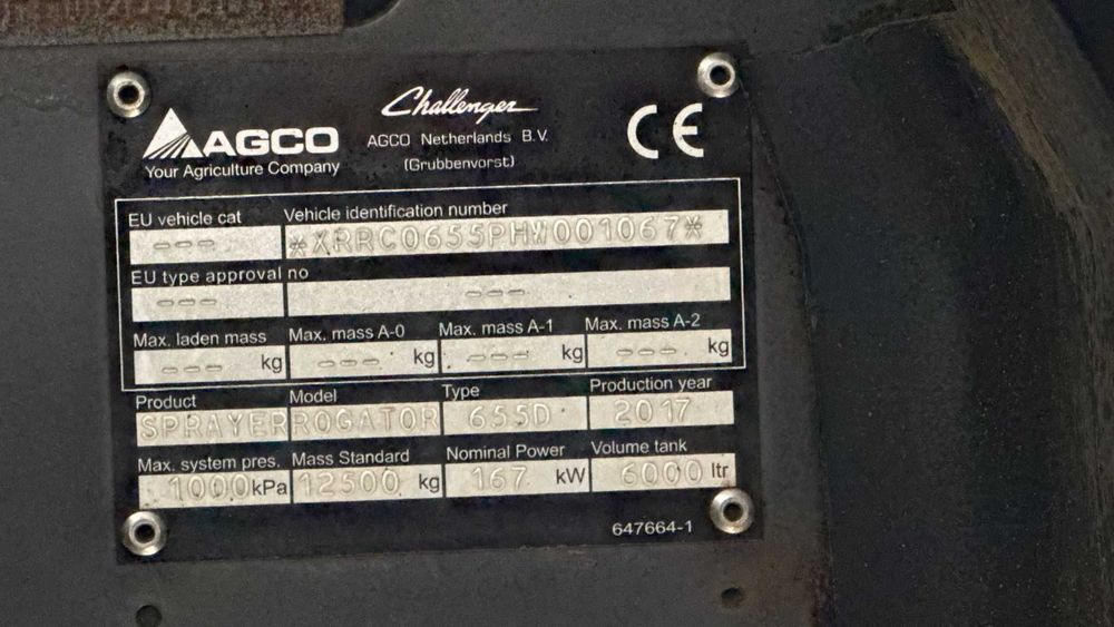Autopropulsata de erbicidat Challenger Rogator 655