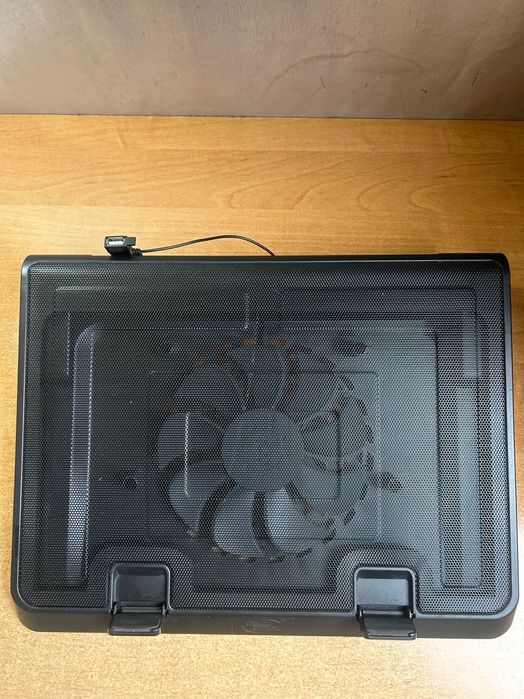 Подставка для ноутбука охлаждающая