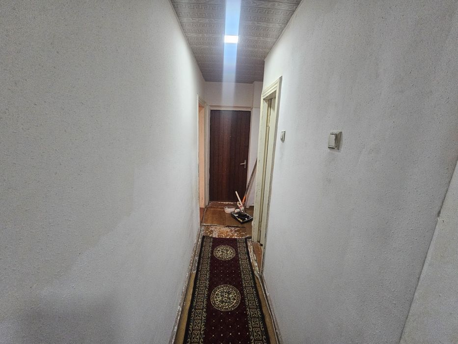 1 хоналик килинган квартира 3-каватдан сотилади. Ор: Горгаз, Бух-Сити