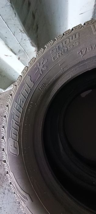 Продам зимние шины