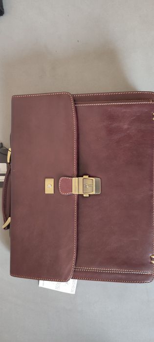 Портфель кожаный