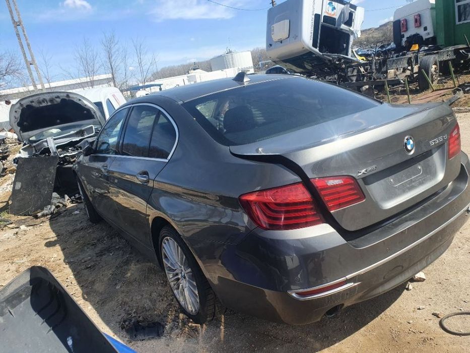 Dezmembrez BMW seria 5 F10 motor 3.0d 230kw 312cp N57D30B bara spate capota portbagaj dezmembrari