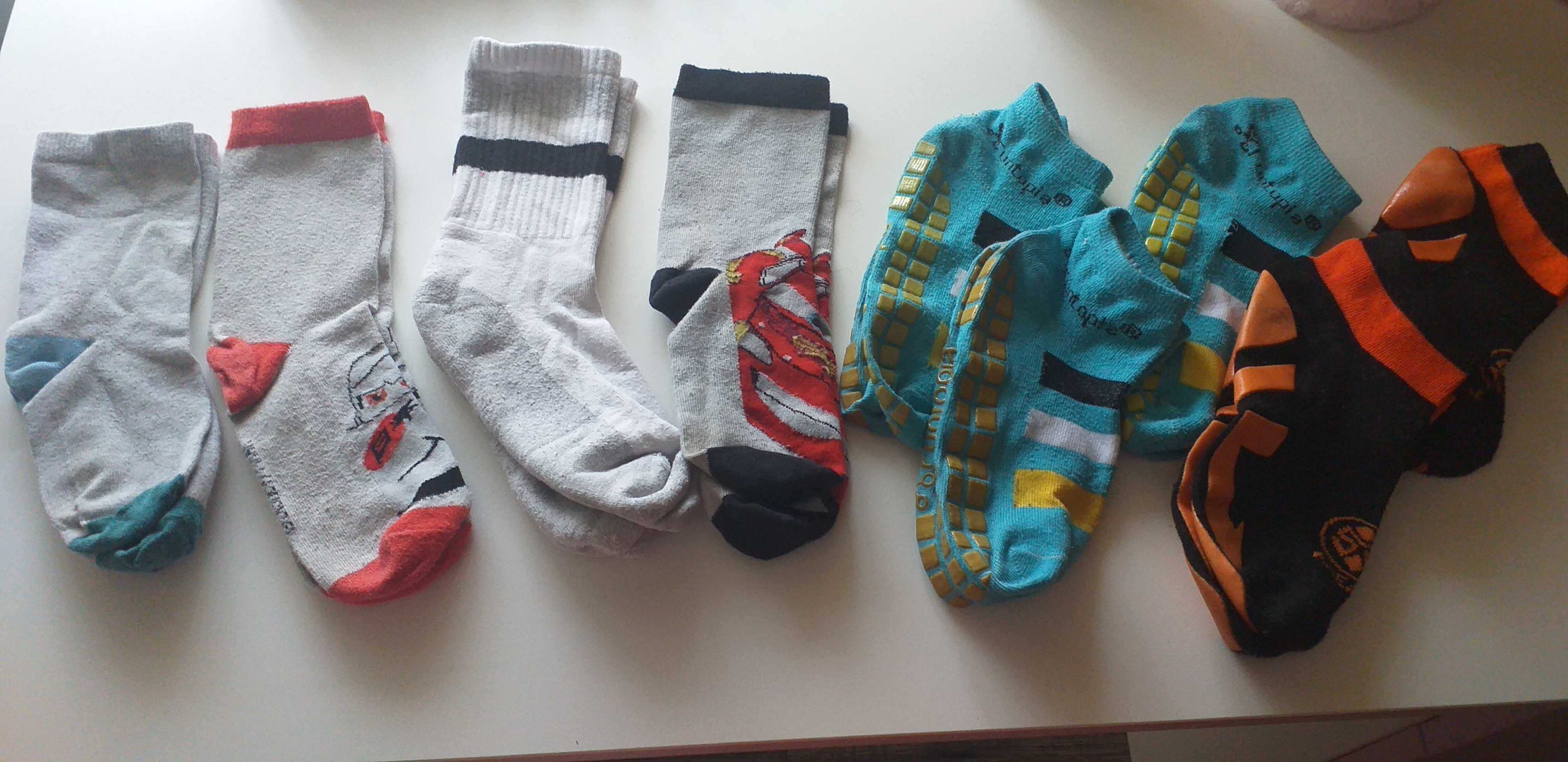 Детски потници, чорапи и др. 122 размер -3 лв брой