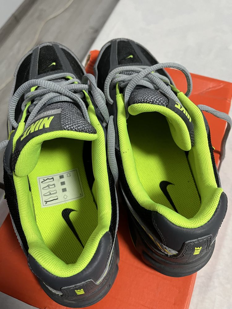 nike initiator маратонки