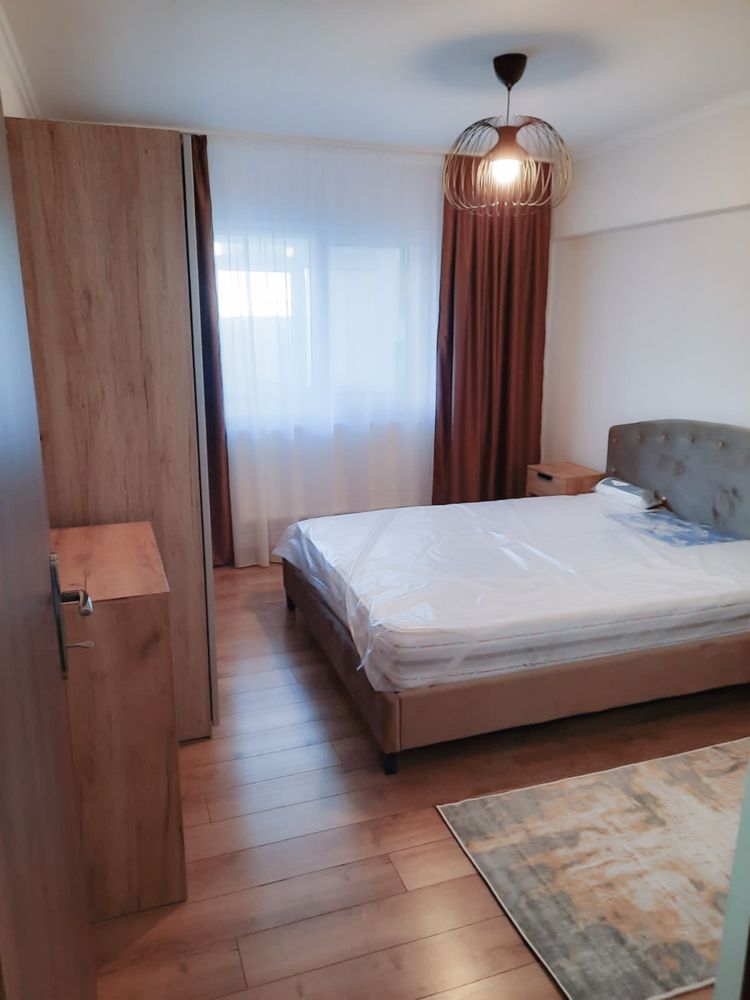 Apartament 3 camere - locatie centrala