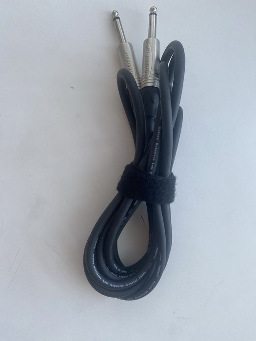 Продам кабель инструментальный кабель jack 6,3 Bespeco NC300 3 метра